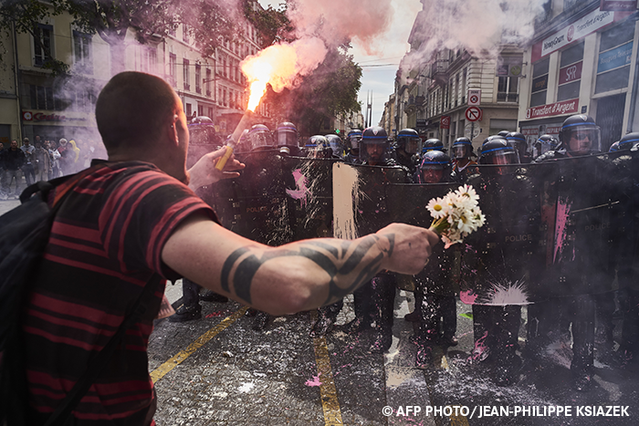 © AFP PHOTO / JEAN-PHILIPPE KSIAZEK